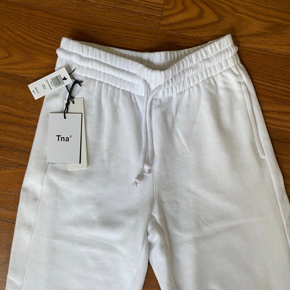 Aritzia TNA Light Boyfriend Sweatpant - Picture 3 of 8